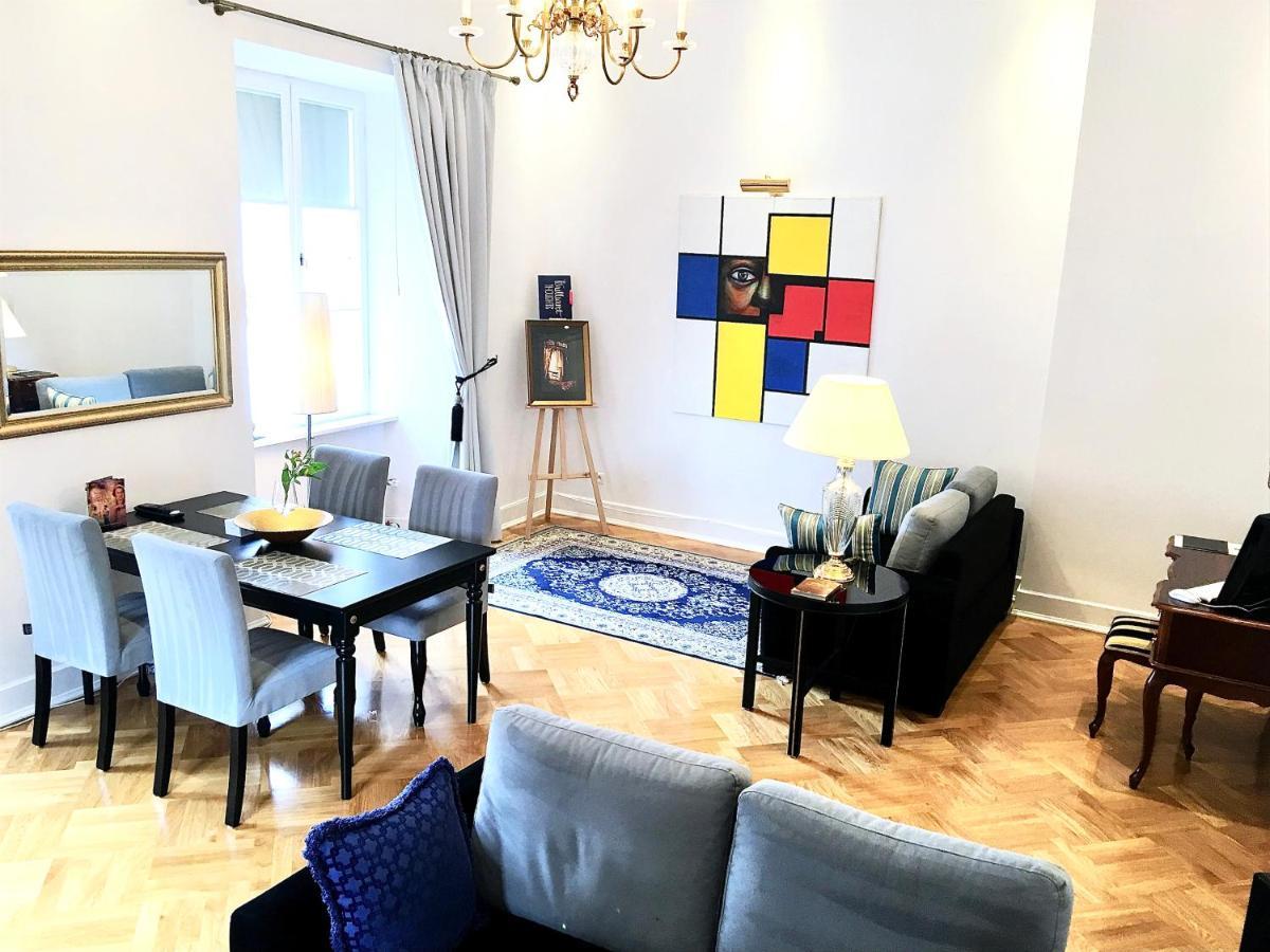 Luxury Suites & Apartments Mondrian Market Square II Warszawa Exteriör bild
